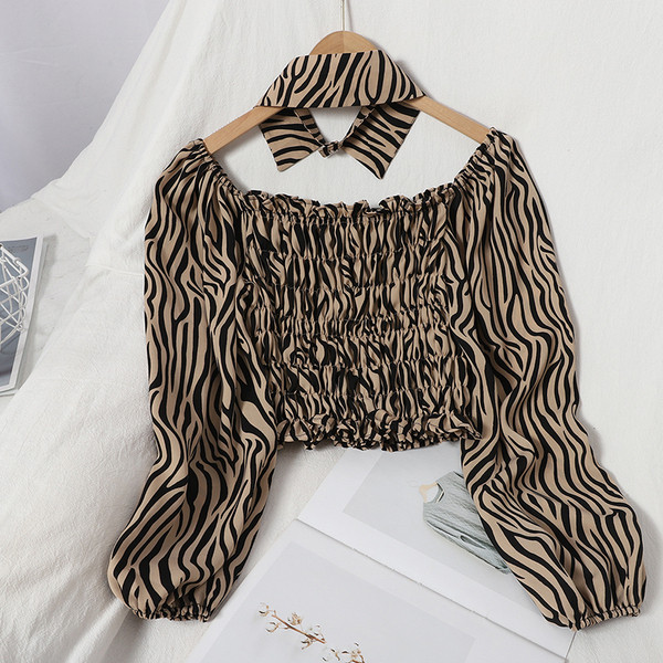 Női ing kerek nyakkivágással és klasszikus gallérral - zebra mintás