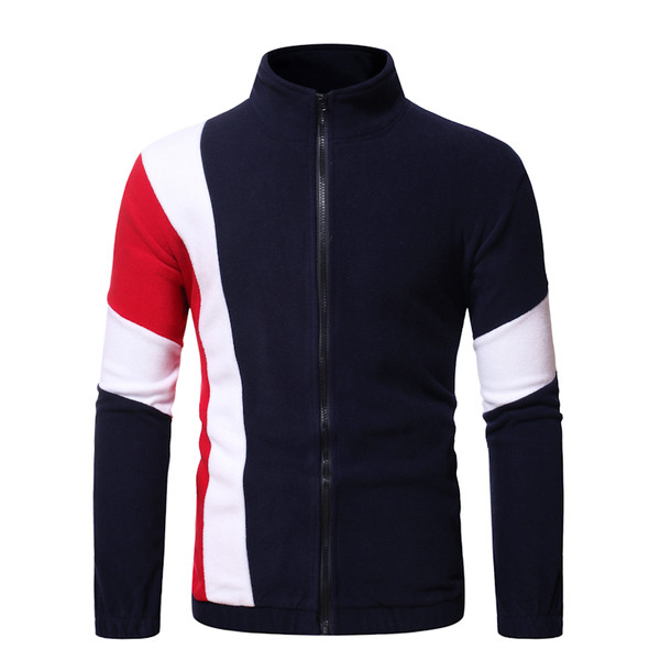 Férfi testreszabott pulóver magas gallérral és cipzárral