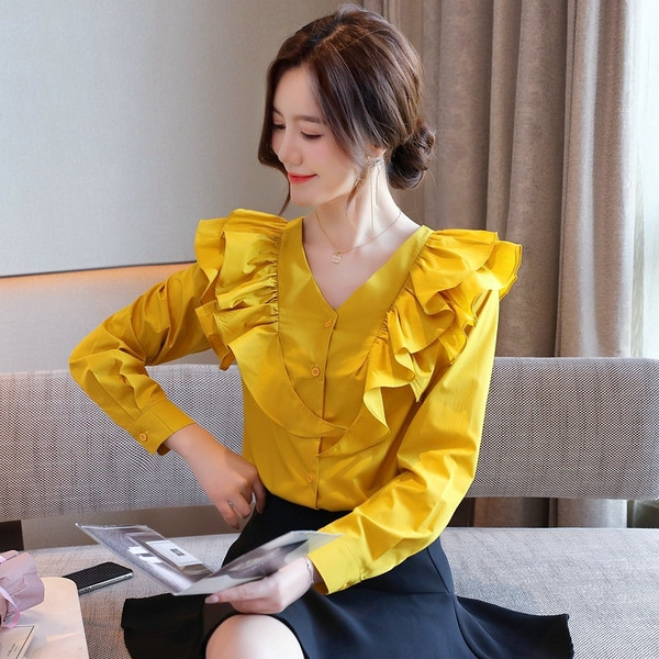 Új modell női ing fürtökkel és spitz nyakkivágással