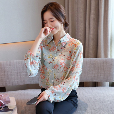 Casual γυναικείο πουκάμισο με κλασικό γιακά - λουλουδάτο μοτίβο