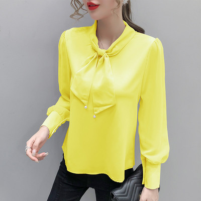 Naiste pärlite ja pikkade varrukatega särk