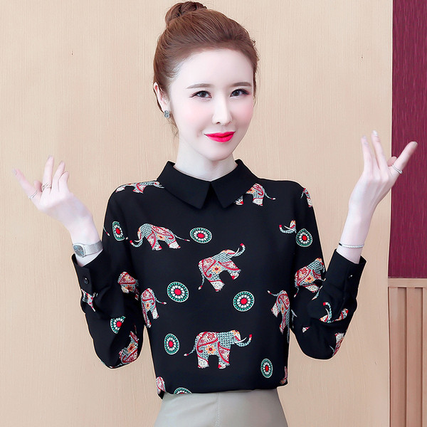 Μοντέρνο γυναικείο πουκάμισο με άνιμαλ πριντ - μαύρο χρώμα