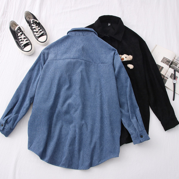 Moodne naiste särk 3D elemendiga