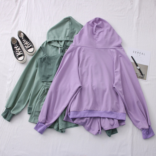 Σπορ καθημερινό γυναικείο σετ σε τρία μέρη