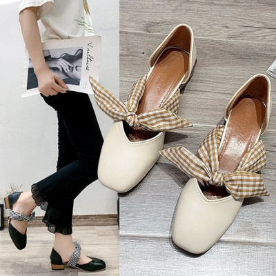 Γυναικεία έκο δερμάτινα παπούτσια με κορδέλα