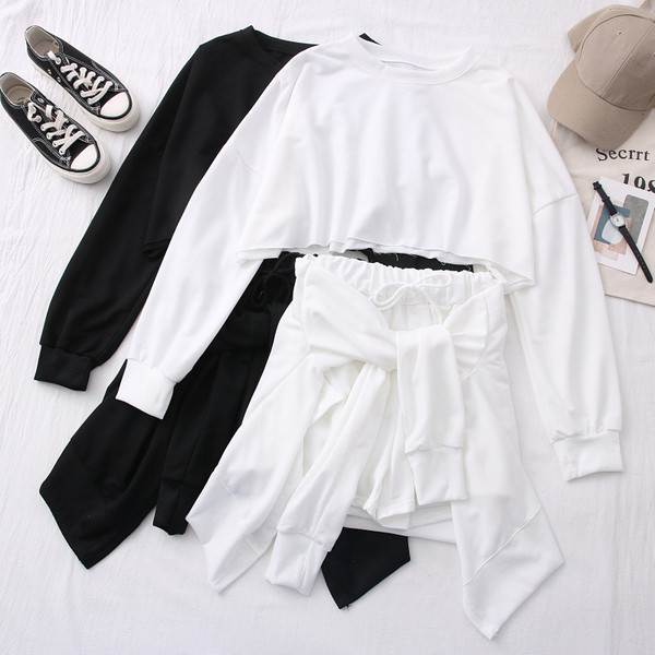 Naiste igapäevane komplekt kahest osast - seelik ja pluus