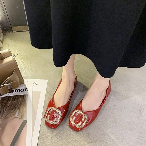 Moodsad metallist pandlaga naiste kingad