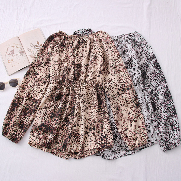 Μοντέρνες γυναικείες ολόσωμες  φόρμες με μακριά μανίκια