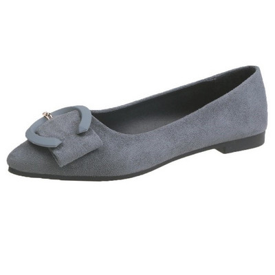 Model ženskih cipela od brušene kože na špic