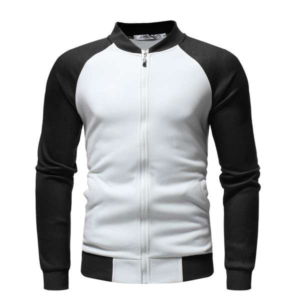 Muška sportska majica s ovalnim ovratnikom i patentnim zatvaračem