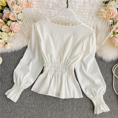 Moodne naiste särk elastse ja spitsikaelusega