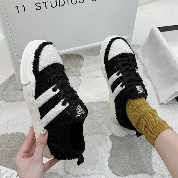 Casual γυναικεία αθλητικά παπούτσια με κορδόνια