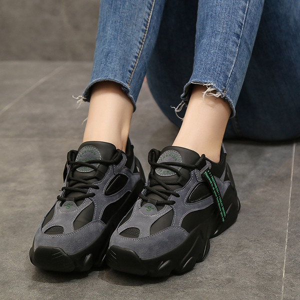 Kareda tallaga ökonahast naiste tossud