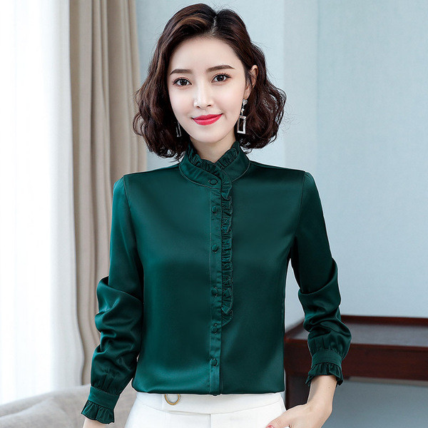 Stílusos női szatén ing gombokkal