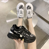 Női hétköznapi tornacipő vastag talppal