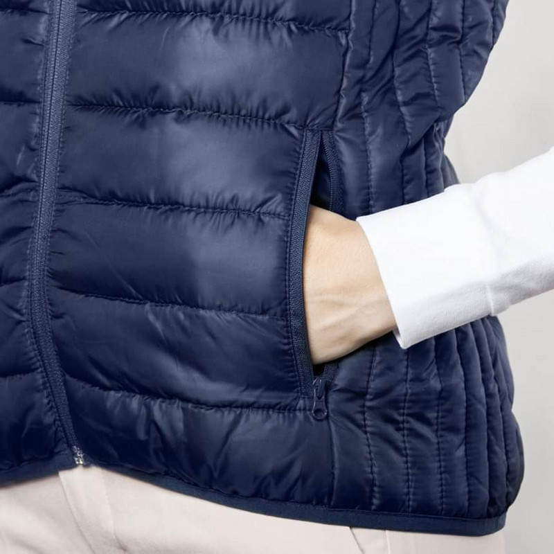 Дамско леко Padded  яке комбинация от шушляк, полиестер и микрофибърна вата