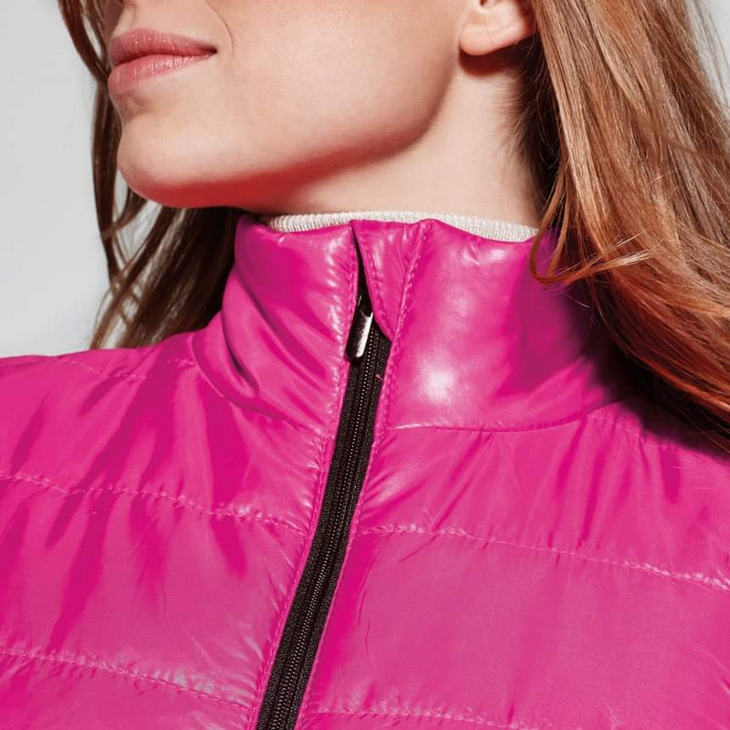 Стилно модерно ветро и водоустойчиво яке без ръкав 