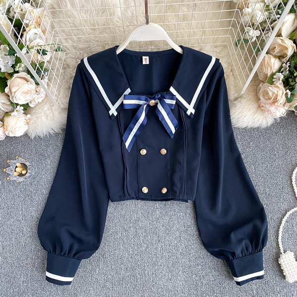 Naiste paela ja nööpidega särk