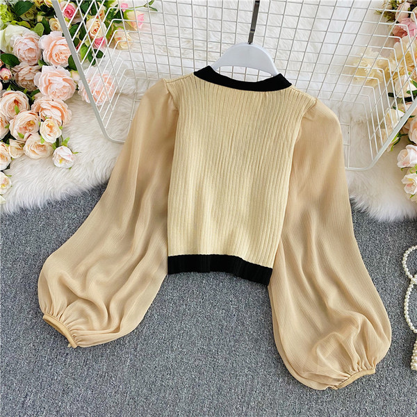 Női ing tüll ujjal és spitz nyakkivágással