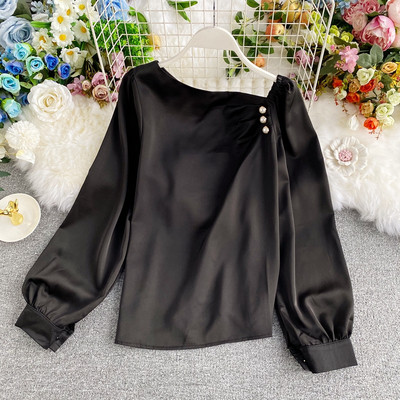 Elegáns női ing gyöngy díszítéssel