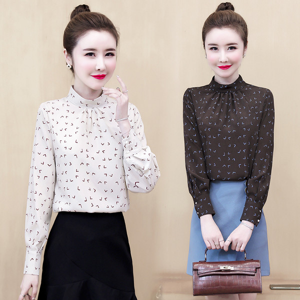 Naiste madala polo krae ja mustriga särk