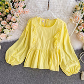 Alkalmi női ing kerek nyakkivágással és fürtökkel