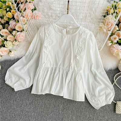 Alkalmi női ing kerek nyakkivágással és fürtökkel