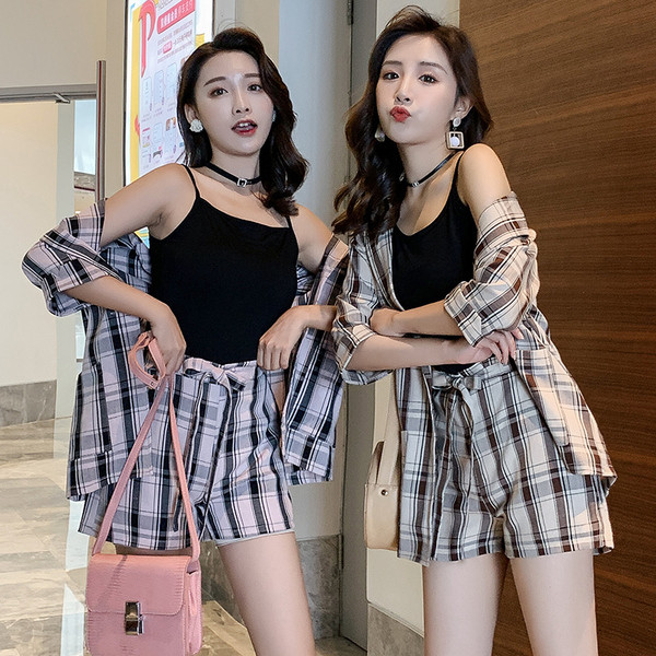 Nyári kabát szett rövid ujjal és rövidnadrággal