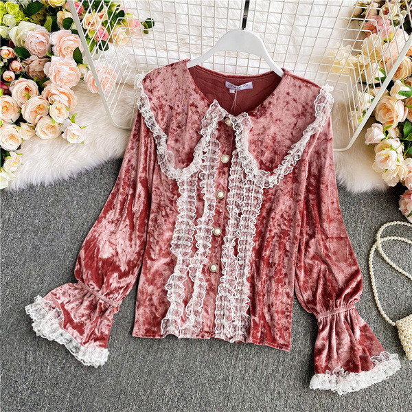 Modern női bársony ing csipkével és gyöngyökkel