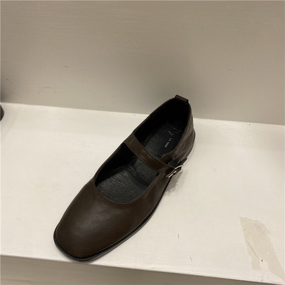 Öko-nahast pandlaga vabaajajalatsid