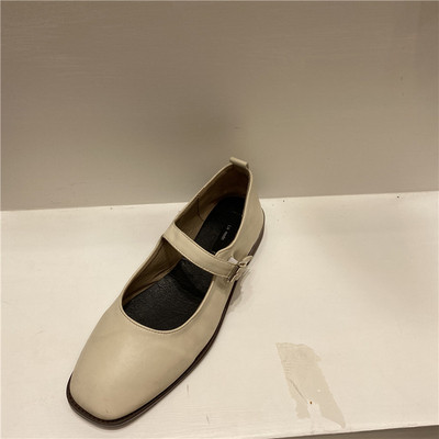 Öko-nahast pandlaga vabaajajalatsid