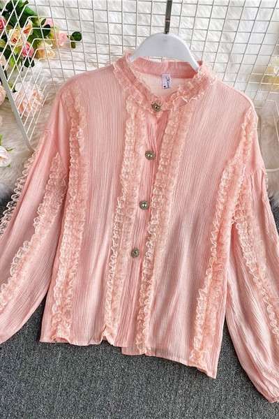 Ženska košulja od šifona s čipkom i gumbima s kamenčićima