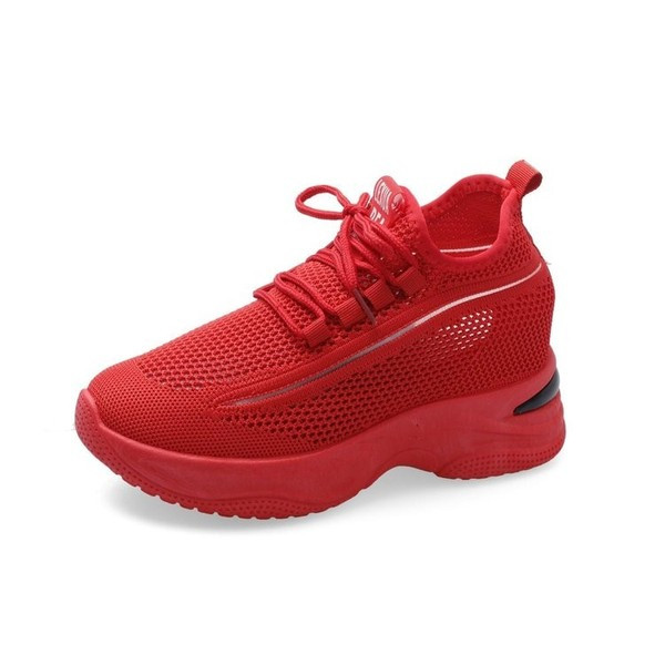 Naiste vabaaja tossud kõrge tallaga