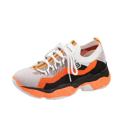 Női tornacipő hálóval és színes talppal