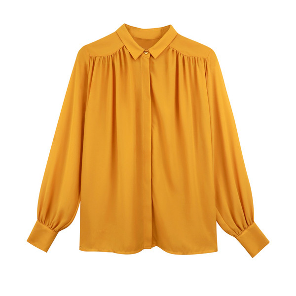 Alkalmi női ing széles ujjal és klasszikus gallérral