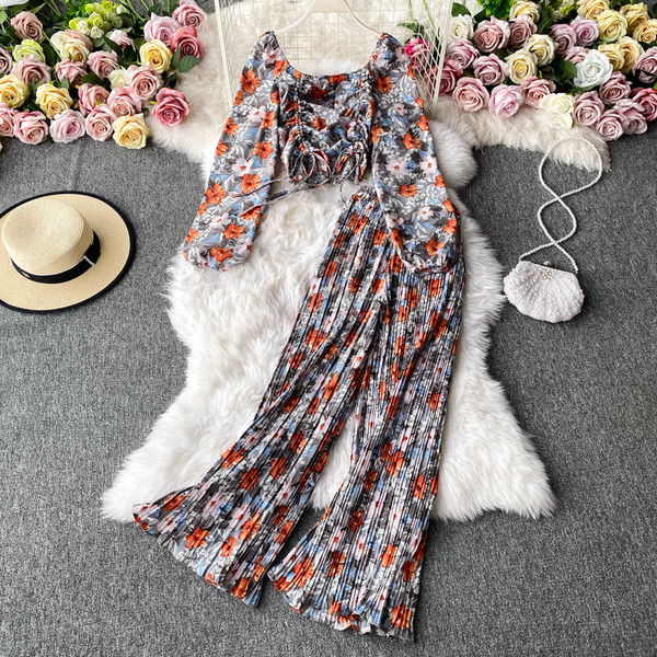 Virágmintás női szett magas derekú hosszú nadrággal és blúzzal