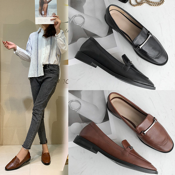 Naiste vabaajajalatsid ökonahast - kaks mudelit