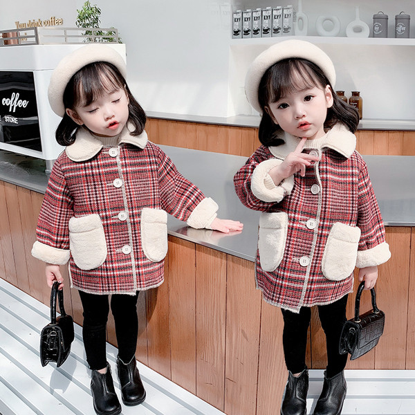 Moodne taskutega lastemantel tüdrukutele