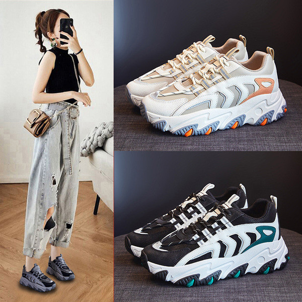 Φθινοπωρινά μοντέρνα αθλητικά παπούτσια για γυναίκες με τραχιά σόλα