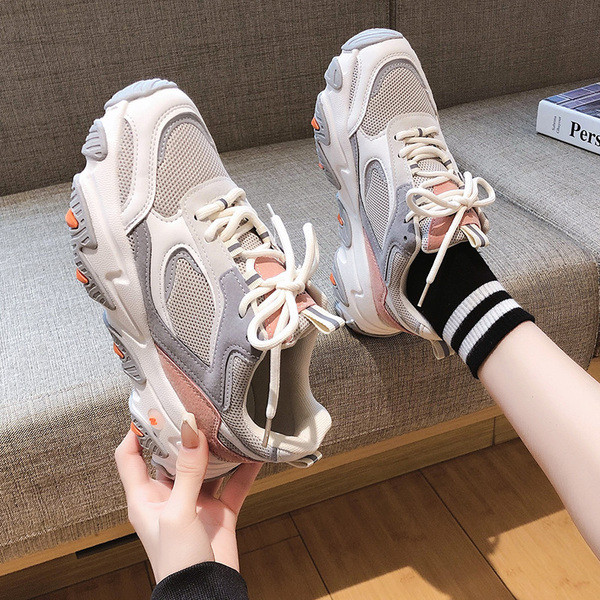 Sieviešu ikdienas kedas divās krāsās ar mežģīnēm un plakanu zoli