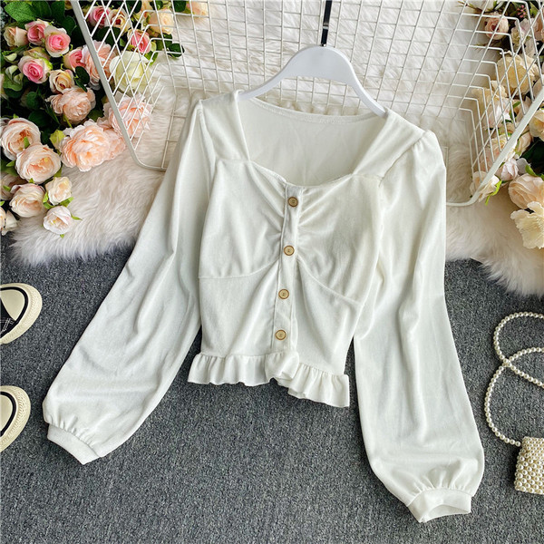 Naiste nööpide ja ümara kaelusega sametsärk