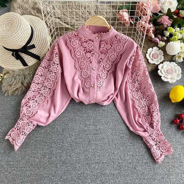 Női rózsaszín csipkeing alacsony gallérral és gombokkal