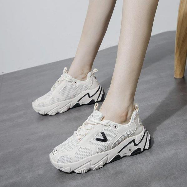 Kevadised võrguga naiste tossud