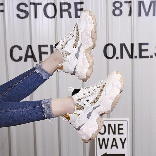 Modern női tornacipő durva talppal