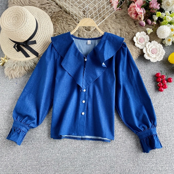 Γυναικείο πουκάμισο με λαιμόκοψη και κουμπιά - μπλε χρώμα