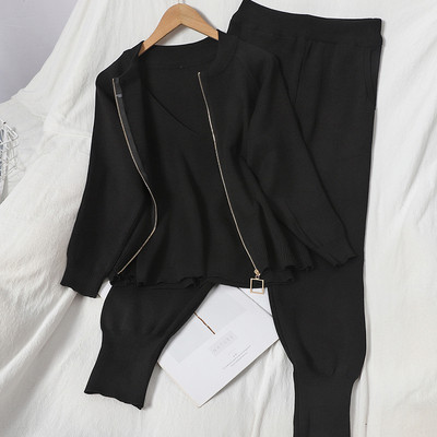 Φθινοπωρινό γυναικείο πλεκτό σετ που περιλαμβάνει γιλέκο, μπλούζα και παντελόνι