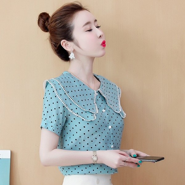 Aktuális női pöttyös ing rövid ujjal, kerek nyakkivágással