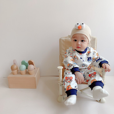 Hosszú ujjú, színes mintás babakombináció