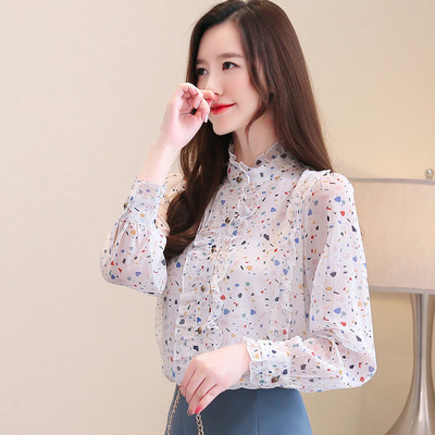 Női ing alacsony gallérral - két modell