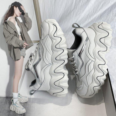 Νέο μοντέλο γυναικεία αθλητικά παπούτσια με ψηλή σόλα